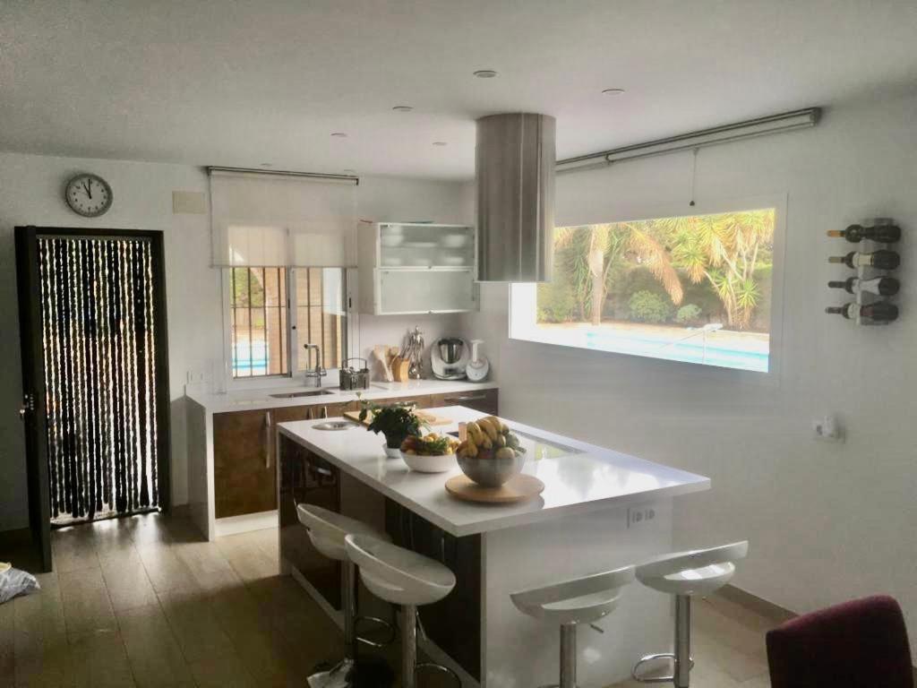 Villa Torrealta, 4000 M2 Cádiz Eksteriør bilde